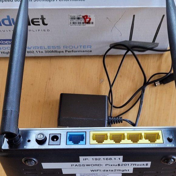 Ready Net WRT300N-D6 Wireless Router (170) - Picture 3 of 3